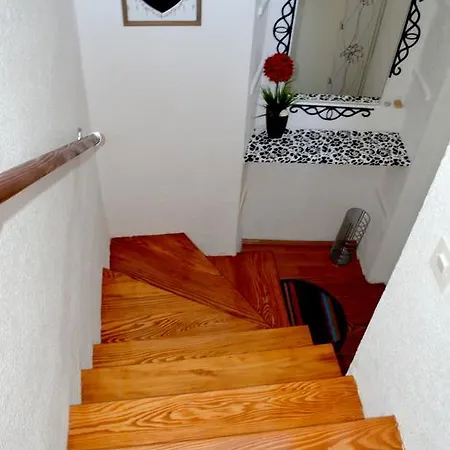Apartment Artemia *