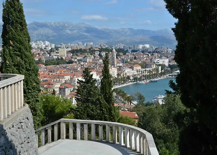 Artemia Apartmán *